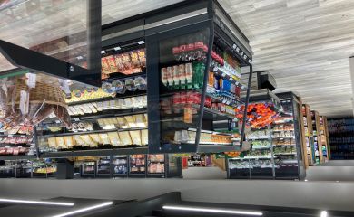 Intérieur supermarché sherpa Arc 1800 rayon frais